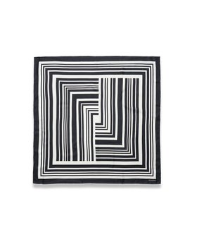 【ジョゼフ/JOSEPH】のラージシルクスカーフ Zenza 人気、トレンドファッション・服の通販 founy(ファニー) ファッション Fashion レディースファッション Fashion for Women クラシック Classic, Timeless Style ショール Shawl, Wrap シルク Silk, 100% Silk シンプル Simple, Minimal スカーフ Scarf, Neckwear ストライプ Stripe, Striped Pattern ストール Stole, Wrap パターン Pattern, Design Print 夏 Summer S/S・春夏 SS, Spring/Summer, Warm Season A/W・秋冬 Autumn/Winter |ID:prp329100004784881