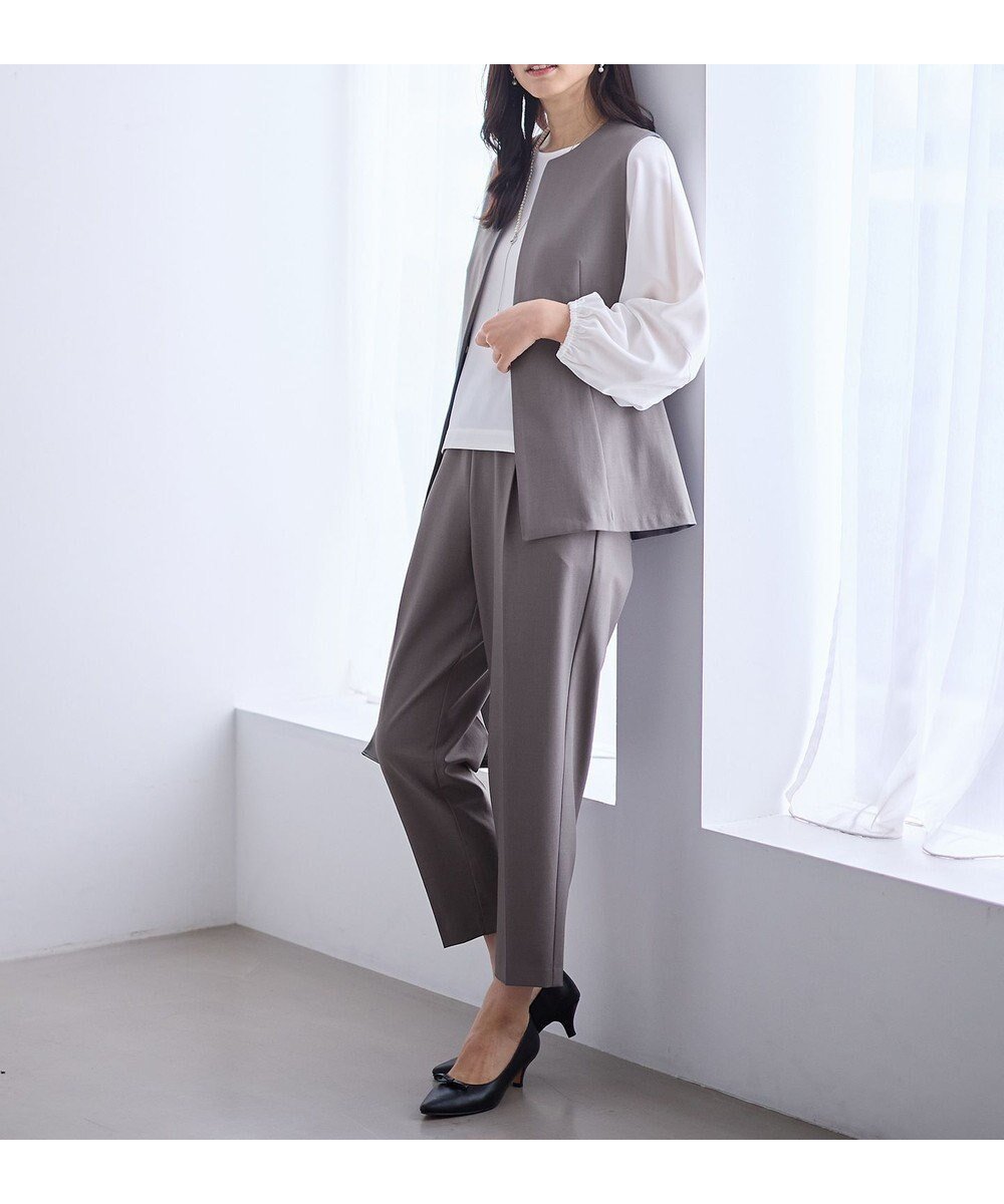 【エニー/ANY】の【3SET】きちんと見え3点コーデセット(ブラウス+ジレ+パンツ) インテリア・キッズ・メンズ・レディースファッション・服の通販 founy(ファニー) 　ファッション　Fashion　レディースファッション　Fashion for Women　アウター　Coat / Outerwear Collection　セットアップ　Matching Sets　レディースパンツ・ボトムス　Pants & Trousers / Bottoms　春　Spring　洗える　Machine Washable　ストレッチ　Stretch, Stretchy Fabric　スリーブ　Sleeve, Long Sleeve / Short Sleeve　セットアップ　Set-Up, Coordinated Outfit　センター　Center, Center Line　テーパード　Tapered, Tapered Pants　定番　Standard, Basic Item　バランス　Balance, Style Balance　S/S・春夏　SS, Spring/Summer, Warm Season　夏　Summer　セレモニー　Ceremony　ビジネス 仕事 通勤　Business / Work / Commuting　杢グレー|ID: prp329100004787115 ipo3291000000034745705