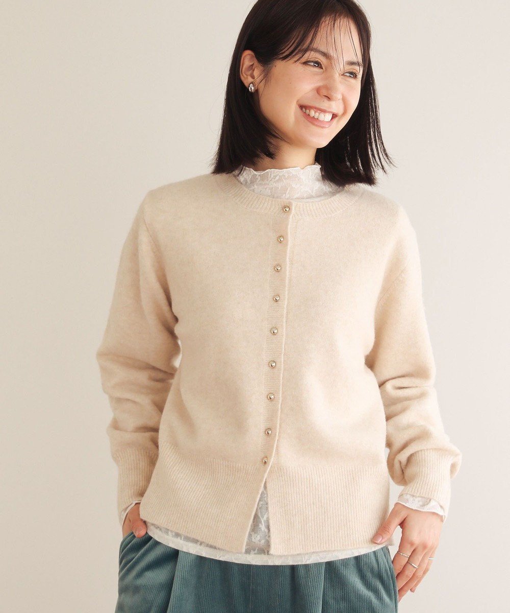 【グリーンパークス/Green Parks】の金釦コンパクトニットカーディガン インテリア・キッズ・メンズ・レディースファッション・服の通販 founy(ファニー) ファッション Fashion レディースファッション Fashion for Women トップス・カットソー Cut & Sew Tops ニット Knit Tops & Sweaters カーディガン・羽織り Layered Style Cardigans おすすめ Recommended / Our Picks アクセサリー Fashion Accessories カーディガン Cardigan, Knitwear コンパクト Compact, Small Size セーター Sweater, Knitwear ポケット Pocket, Pocket Detail A/W・秋冬 Autumn/Winter Ivory|ID: prp329100004787140 ipo3291000000035539860