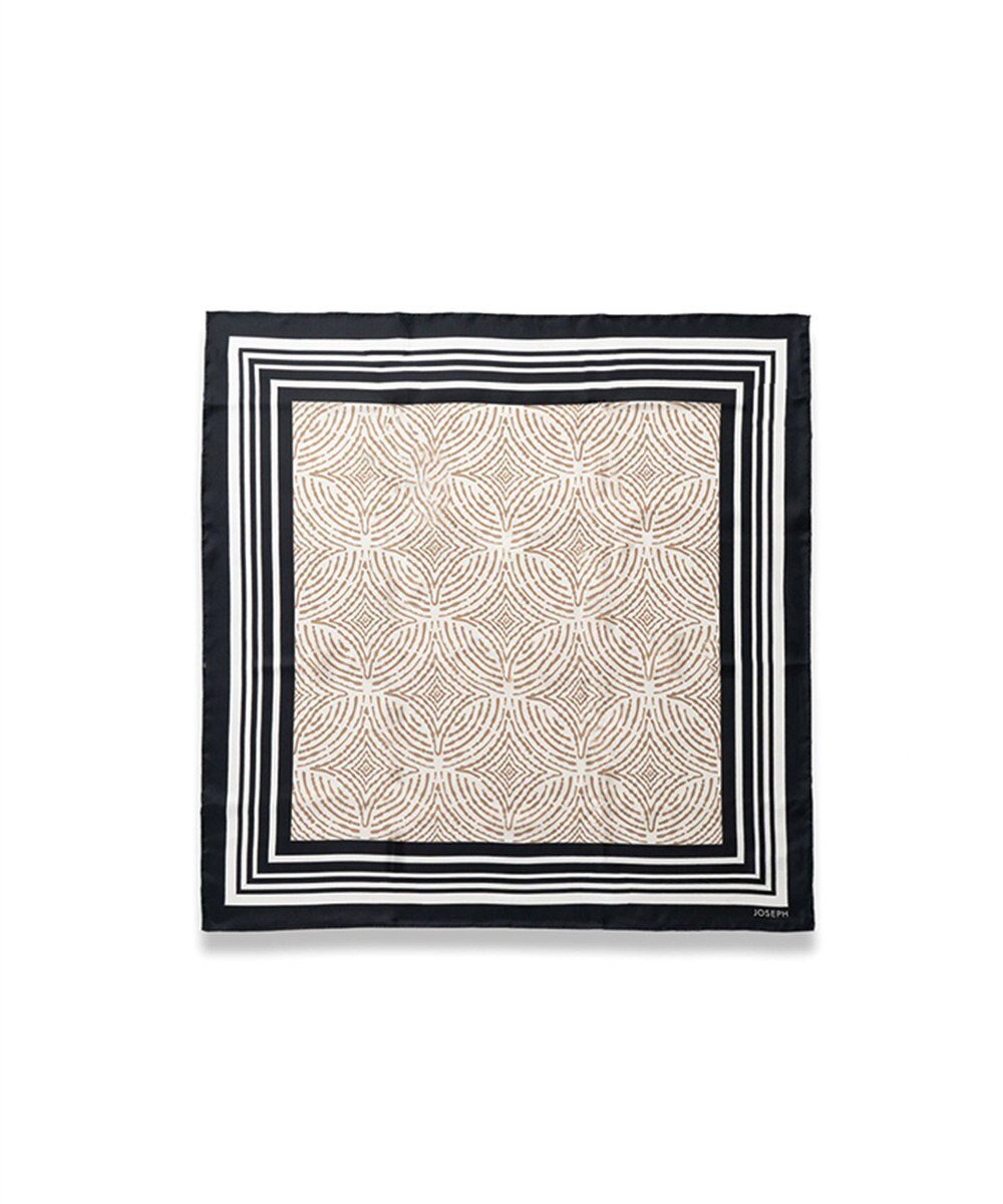 【ジョゼフ/JOSEPH】のシルクスカーフ BAY インテリア・キッズ・メンズ・レディースファッション・服の通販 founy(ファニー) ファッション Fashion レディースファッション Fashion for Women ショール Shawl, Wrap シルク Silk, 100% Silk スカーフ Scarf, Neckwear ストール Stole, Wrap 夏 Summer S/S・春夏 SS, Spring/Summer, Warm Season A/W・秋冬 Autumn/Winter Wax/Powder|ID: prp329100004787143 ipo3291000000034745834
