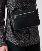 【ポールスミス/Paul Smith / MEN】のロゴエンボス ミニショルダーバッグ 人気、トレンドファッション・服の通販 founy(ファニー) ファッション Fashion メンズファッション Fashion for Men バッグ Bags シンプル Simple, Minimal スマート Smart, Elegant メンズ Men's, Menswear モダン Modern, Contemporary エレガント 上品 Elegant thumbnail ブラック|ID: prp329100004789601 ipo3291000000034757083