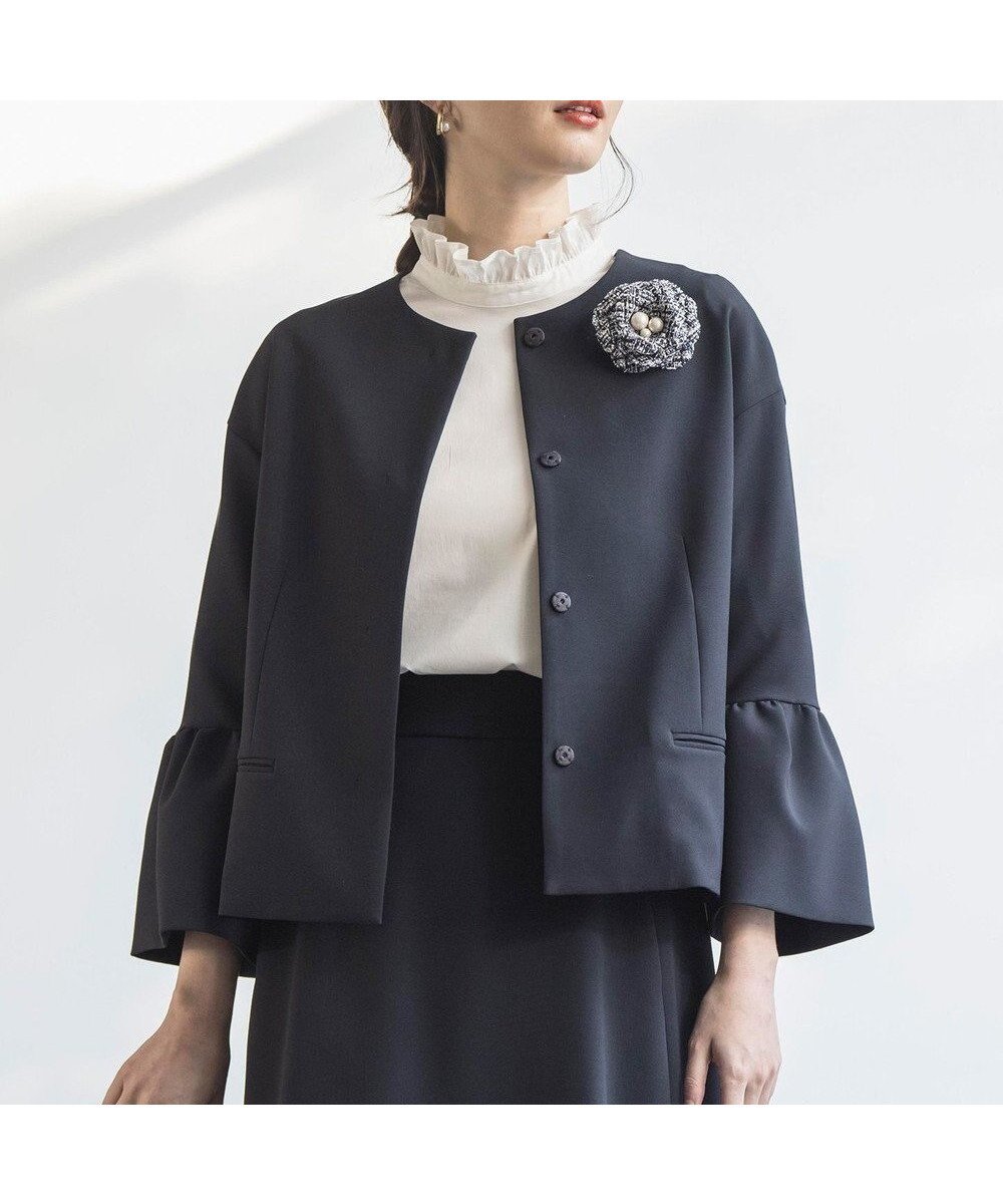 【組曲/KUMIKYOKU】の【KUMIKYOKU NAVY】コンフォータブルドレープ ジャケット インテリア・キッズ・メンズ・レディースファッション・服の通販 founy(ファニー) ファッション Fashion レディースファッション Fashion for Women アウター Coat / Outerwear Collection レディースジャケット・軽アウター Jackets ノーカラージャケット / シンプル上品コーデ Collarless Jackets インナー Innerwear コレクション Collection, Seasonal Line コンパクト Compact, Small Size ジャケット Jacket, Outerwear スタイリッシュ Stylish, Fashionable セットアップ Set-Up, Coordinated Outfit トレンド Trend, Trending Now ドレス Dress, One-Piece フォルム Silhouette, Form フォーマル Formal, Dressy フレア Flare, Flared ベスト Vest, Waistcoat A/W・秋冬 Autumn/Winter 2022年 2022 S/S・春夏 SS, Spring/Summer, Warm Season 2022-2023秋冬・A/W Autumn/Winter 2022–23 AW22–23 夏 Summer エレガント 上品 Elegant ネイビー系|ID: prp329100004789678 ipo3291000000034757898