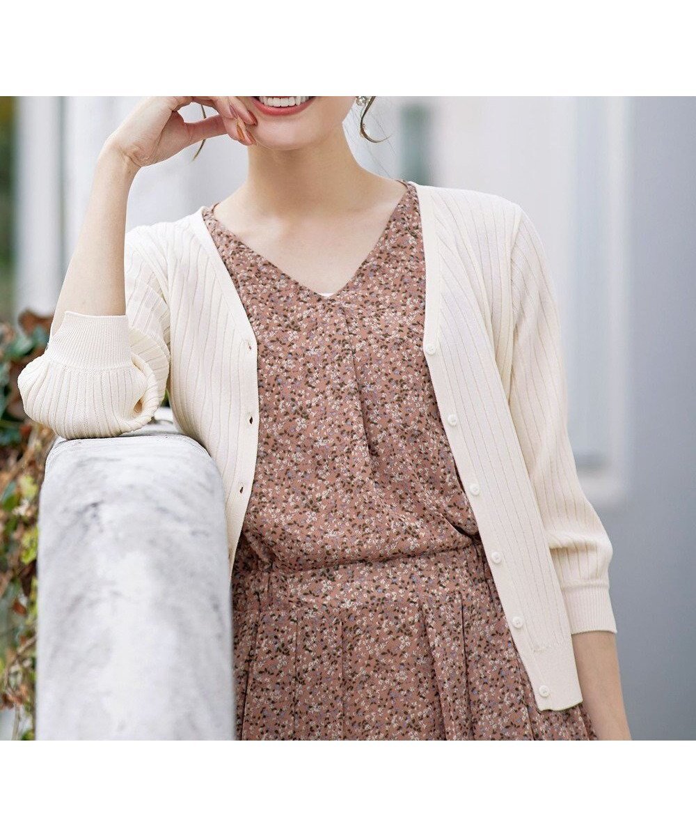 【ティアクラッセ/Tiaclasse】の【洗える】スリット袖Vネックリブカーディガン 人気、トレンドファッション・服の通販 founy(ファニー) ファッション Fashion レディースファッション Fashion for Women トップス・カットソー Cut & Sew Tops カーディガン・羽織り Layered Style Cardigans Vネックトップス V-Neck Tops / V-Cut Neckline Shirts おすすめ Recommended / Our Picks カーディガン Cardigan, Knitwear ショート Short, Short Length シンプル Simple, Minimal スリット Slit, Slit Detail チュニック Tunic, Long Top ポケット Pocket, Pocket Detail ラベンダー Lavender 再入荷 Restock / Back in Stock 夏 Summer 新作・新入荷 New Arrivals / New In 春 Spring S/S・春夏 SS, Spring/Summer, Warm Season 洗える Machine Washable other-1|ID: prp329100004789686 ipo3291000000034758149