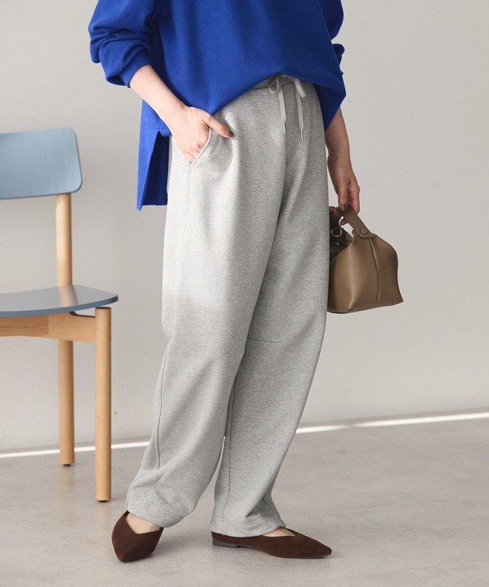 【アメリカンホリック/AMERICAN HOLIC】のカーブスウェットパンツ インテリア・キッズ・メンズ・レディースファッション・服の通販 founy(ファニー) https://founy.com/ ファッション Fashion レディースファッション Fashion for Women パンツ Pants & Trousers アメリカン American Style シンプル Simple, Minimal ジャケット Jacket, Outerwear スタイリッシュ Stylish, Fashionable フォルム Silhouette, Form フロント Front, Front Design プレーン Plain, Simple ポケット Pocket, Pocket Detail レギュラー Regular, Standard Fit ロング Long, Long-Length A/W・秋冬 Autumn/Winter |ID: prp329100004791558 ipo3291000000035409627