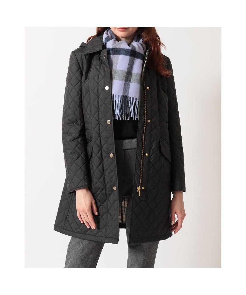 【ダックス/DAKS】のライトウェイト キルティングコート インテリア・キッズ・メンズ・レディースファッション・服の通販 founy(ファニー) ファッション Fashion レディースファッション Fashion for Women アウター Coat / Outerwear Collection コート・ロングコート・ピーコート Long Coats, Peacoats & More レディースジャケット・軽アウター Jackets キルティング Quilted, Quilting クラシック Classic, Timeless Style シルク Silk, 100% Silk ジャケット Jacket, Outerwear タフタ Taffeta, Structured Fabric ダウン Down, Puffer ビジネス 仕事 通勤 Business / Work / Commuting エレガント 上品 Elegant 夏 Summer 定番 Standard, Basic Item S/S・春夏 SS, Spring/Summer, Warm Season A/W・秋冬 Autumn/Winter 軽量 Lightweight, Ultra Light ブラック|ID: prp329100004791717 ipo3291000000034768202