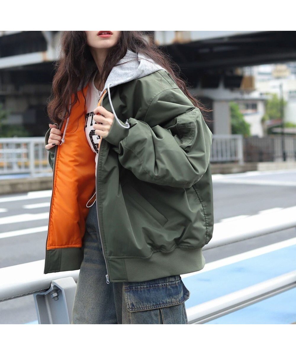 【ウィゴー/WEGO】の【ユニセックス着用ITEM】2WAYフードパファーMA-1 人気、トレンドファッション・服の通販 founy(ファニー) ファッション Fashion レディースファッション Fashion for Women アウター Coat / Outerwear Collection レディースジャケット・軽アウター Jackets ブルゾンジャケット・スポーティアウター Blouson Jackets MA-1ジャケット MA-1 Bomber Jackets / Flight Jackets インナー Innerwear 秋 Autumn クラシカル Classical, Vintage-Inspired グラフィック Graphic, Graphic Design 今季 This Season, Current Season 軽量 Lightweight, Ultra Light ジャケット Jacket, Outerwear スウェット / スエット Sweatshirt, Sweatwear スニーカー Sneakers, Trainers スマホ Smartphone, Mobile Device デニム Denim, Jeans Material 定番 Standard, Basic Item バランス Balance, Style Balance ビッグ Big, Oversized ブルゾン Blouson, Bomber Jacket 羽織 Haori, Light Jacket 防寒 Cold Protection, Winter-Ready ミリタリー Military, Army Style モノトーン Monotone, Black and White ワーク Workwear, Utility Style 冬 Winter / This Winter A/W・秋冬 Autumn/Winter other-1|ID: prp329100004793227 ipo3291000000034778886
