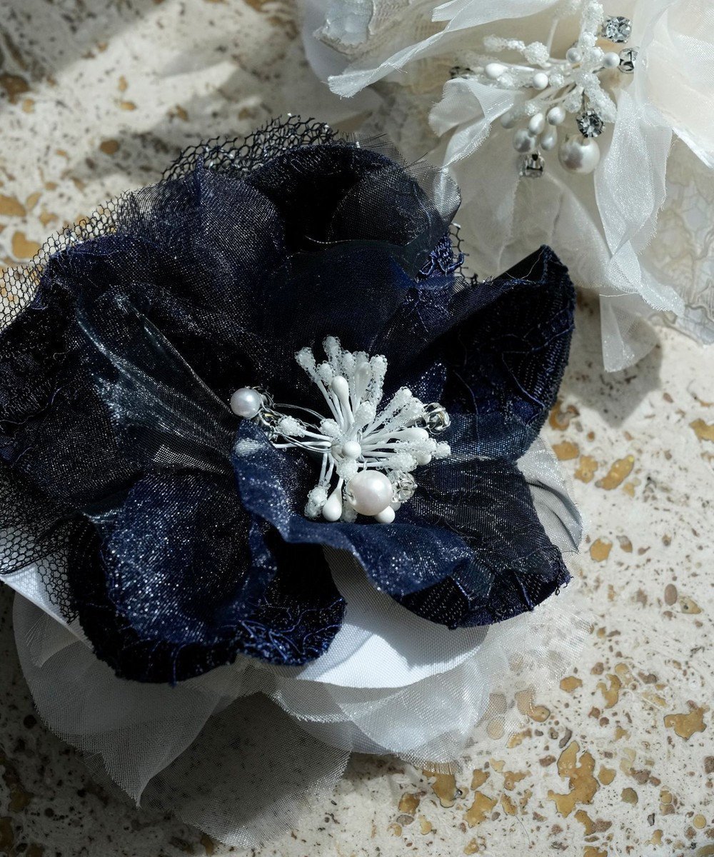 【エニィ スィス/any SiS】のツインレース コサージュ インテリア・キッズ・メンズ・レディースファッション・服の通販 founy(ファニー) ファッション Fashion レディースファッション Fashion for Women アクセサリー Fashion Accessories オーガンジー Organza Fabric フェミニン Feminine, Girly ブローチ Brooch, Pin Brooch ミックス Mix, Mixed Style モチーフ Motif, Design Theme レース Lace, Lace Fabric 新作・新入荷 New Arrivals / New In ネイビー系|ID: prp329100004793247 ipo3291000000034778988