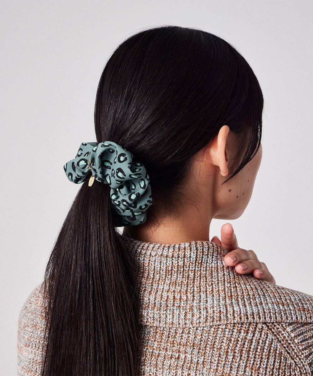 【ポール スミス/Paul Smith】のHorseshoe Leopard シュシュ 人気、トレンドファッション・服の通販 founy(ファニー) 　ファッション　Fashion　レディースファッション　Fashion for Women　シュシュ&ヘアアクセ/ヘアアレンジ　Scrunchies & Hair Accessories　アクセサリー　Fashion Accessories　フェミニン　Feminine, Girly　プリント　Print, Printed Pattern　プレート　Plate, Dish　メタル　Metal, Metal Parts　エレガント 上品　Elegant　 other-1|ID: prp329100004797343 ipo3291000000035005243