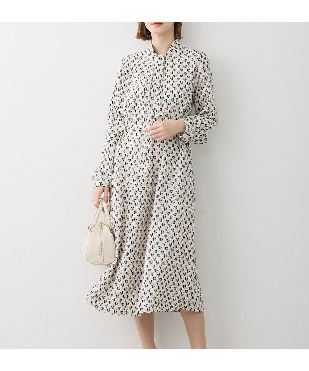 【23区/NIJYUSANKU】のモダンアートプリント ワンピース 人気、トレンドファッション・服の通販 founy(ファニー) 　ファッション　Fashion　レディースファッション　Fashion for Women　ワンピース　Dresses　フォーマル・パーティードレス・結婚式用ドレス　Elegant & Casual Dresses　イタリア　Italy　インナー　Innerwear　オケージョン　Occasion Wear　春　Spring　サテン　Satin, Glossy Fabric　ジャケット　Jacket, Outerwear　ジョーゼット　Georgette, Semi-Sheer Fabric　ドレス　Dress, One-Piece　長袖　Long Sleeve, Full Sleeve　プリント　Print, Printed Pattern　モチーフ　Motif, Design Theme　ランダム　Random, Irregular　S/S・春夏　SS, Spring/Summer, Warm Season　夏　Summer　ビジネス 仕事 通勤　Business / Work / Commuting　 other-1|ID: prp329100004797386 ipo3291000000035602586