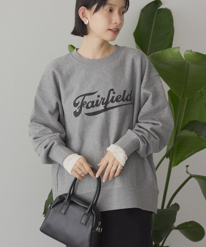 【アメリカンホリック/AMERICAN HOLIC】のFairfield フロッキースウェットプルオーバー インテリア・キッズ・メンズ・レディースファッション・服の通販 founy(ファニー) https://founy.com/ ファッション Fashion レディースファッション Fashion for Women トップス・カットソー Cut & Sew Tops レディースパーカー・カジュアルフーディー Casual Hoodies & Sweatshirts カジュアルプルオーバー・ニットトップス Pullovers & Knit Tops / Casual Pullovers スウェット・クルーネックトップス Sweatshirts & Crewnecks / Relaxed Fit Sweat Tops アメリカン American Style シンプル Simple, Minimal スウェット / スエット Sweatshirt, Sweatwear スタイリッシュ Stylish, Fashionable トレンド Trend, Trending Now フォルム Silhouette, Form ポケット Pocket, Pocket Detail A/W・秋冬 Autumn/Winter |ID: prp329100004797394 ipo3291000000035678084