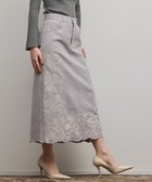 【グレース コンチネンタル/GRACE CONTINENTAL】のエンブロイダリータイトスカート ライトグレー|ID: prp329100004797433 ipo3291000000035701836