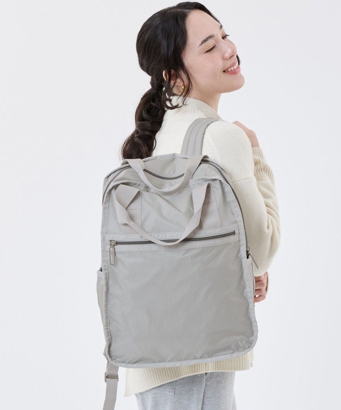 【レスポートサック/LeSportsac】のCR URBAN BACKPACK/ソフトトープC インテリア・キッズ・メンズ・レディースファッション・服の通販 founy(ファニー) https://founy.com/ ファッション Fashion レディースファッション Fashion for Women バッグ Bags クッション Cushion, Throw Pillow 軽量 Lightweight, Ultra Light シンプル Simple, Minimal 人気 Popular, Best Seller プリント Print, Printed Pattern ポケット Pocket, Pocket Detail リュック Backpack, Rucksack おすすめ Recommended / Our Picks ビジネス 仕事 通勤 Business / Work / Commuting |ID: prp329100004798639 ipo3291000000034846445