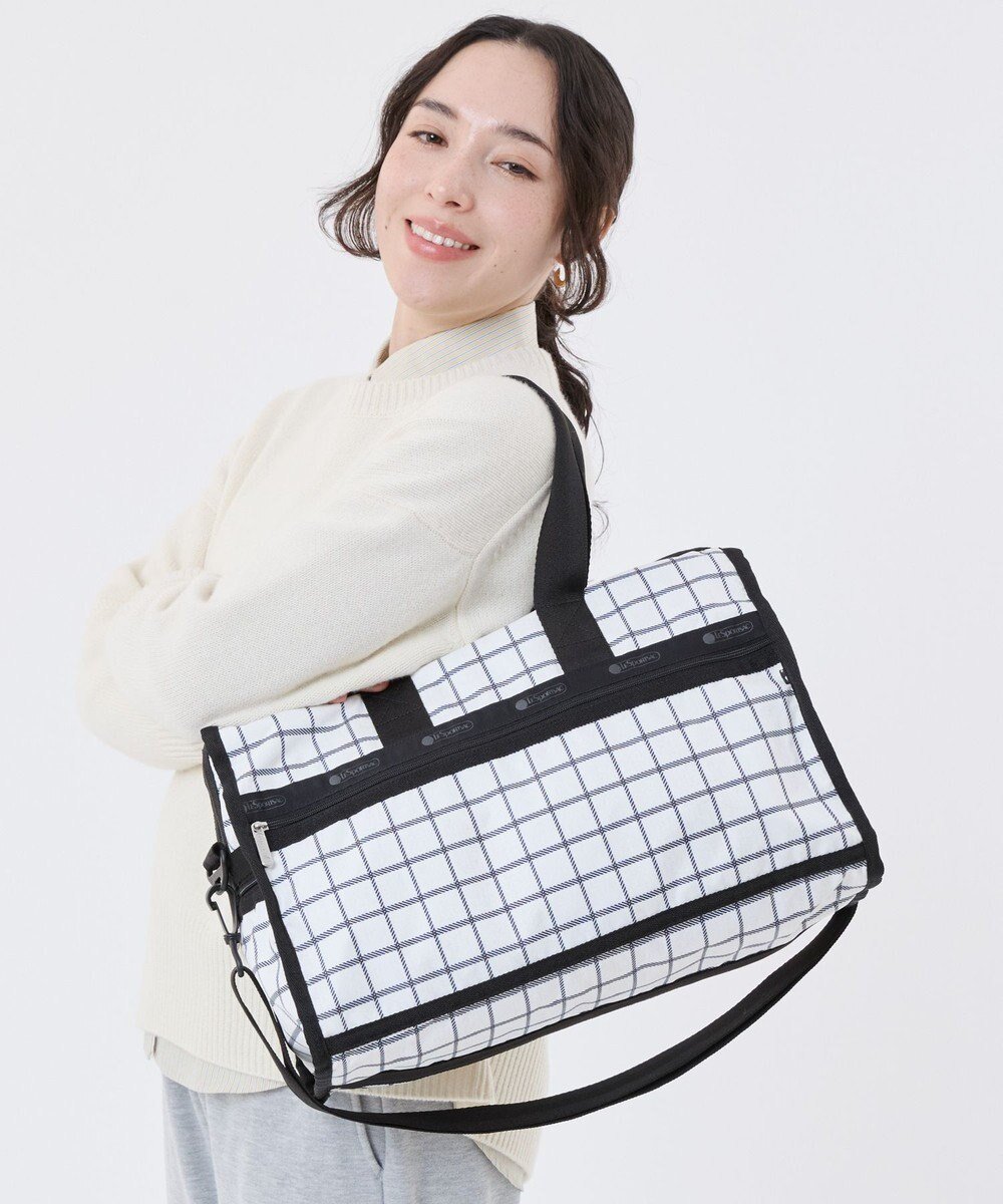 【レスポートサック/LeSportsac】のDELUXE MED WEEKENDER/モノクラスチェック インテリア・キッズ・メンズ・レディースファッション・服の通販 founy(ファニー) ファッション Fashion レディースファッション Fashion for Women チェック Check, Plaid, Tartan チェーン Chain, Chain Strap トラベル Travel, Travel Gear トレンド Trend, Trending Now ボストンバッグ Boston Bag, Retro Bag ポケット Pocket, Pocket Detail 旅行 Travel エレガント 上品 Elegant モノクラスチェック|ID: prp329100004798644 ipo3291000000034817110
