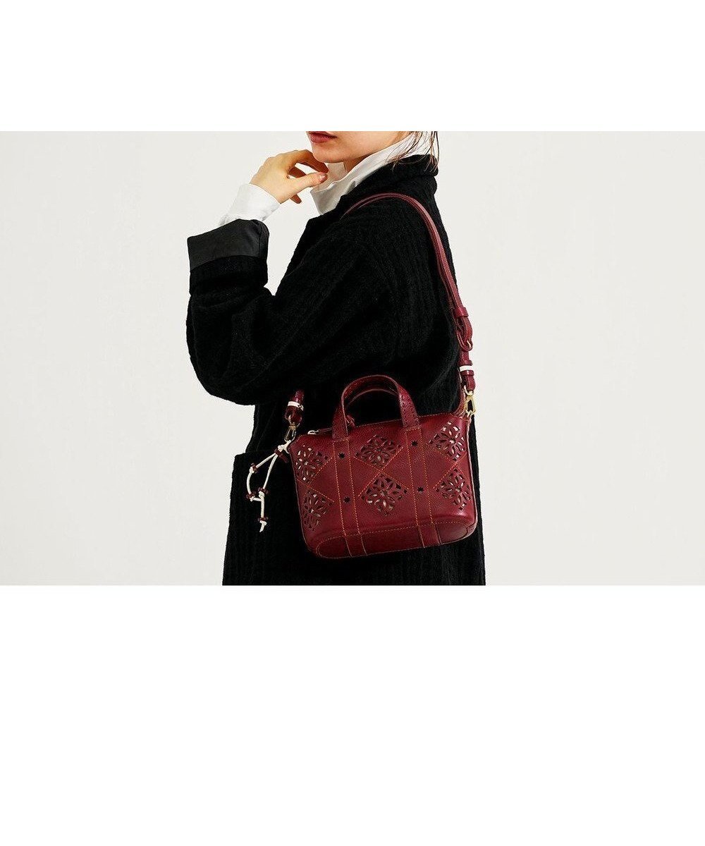 【ゲンテン/genten】のアーガイルカットワーク 2wayバッグ インテリア・キッズ・メンズ・レディースファッション・服の通販 founy(ファニー) ファッション Fashion レディースファッション Fashion for Women バッグ Bags イタリア Italy カッティング Cutting Detail コンパクト Compact, Small Size ショルダー Shoulder, Shoulder Strap ハンド Hand, Handmade フランス France, French ポケット Pocket, Pocket Detail ワーク Workwear, Utility Style ワイン|ID: prp329100004798667 ipo3291000000034817218