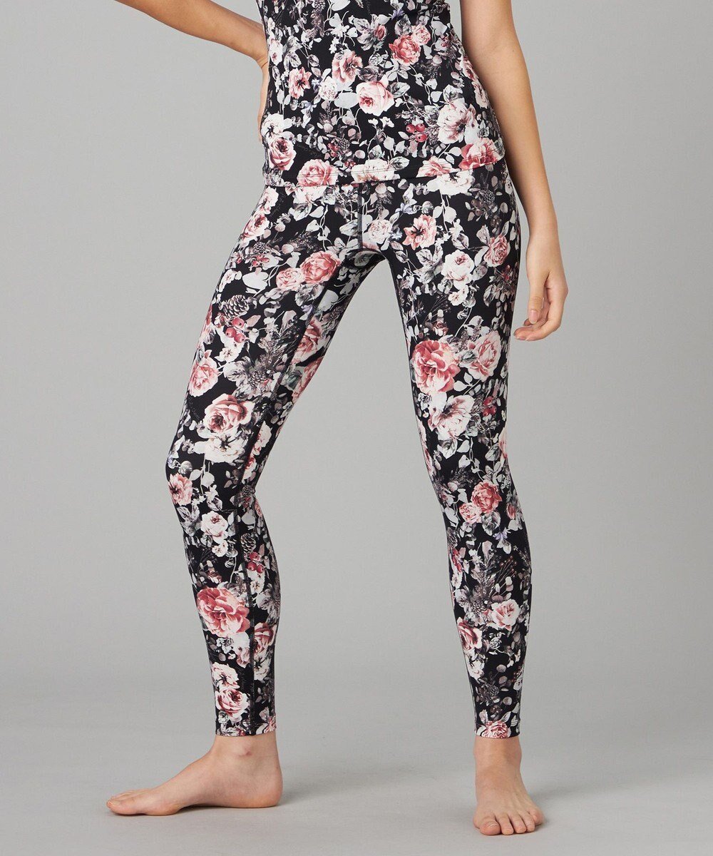 【チャコット/Chacott】のChacott BALANCE ホリデーローズレギンス インテリア・キッズ・メンズ・レディースファッション・服の通販 founy(ファニー) 　ファッション　Fashion　レディースファッション　Fashion for Women　パンツ　Pants & Trousers　レギンス　Leggings & Stretch Pants　コレクション　Collection, Seasonal Line　吸水　Absorbent, Quick-Dry　ストレッチ　Stretch, Stretchy Fabric　スペシャル　Special, Limited Edition　フィット　Fit, Slim Fit　フェミニン　Feminine, Girly　プリント　Print, Printed Pattern　レギンス　Leggings, Stretch Pants　クリスマス X'mas　Christmas / X'mas　ホリデーシーズン　Holiday Season　ブラックプリント|ID: prp329100004798680 ipo3291000000034817258