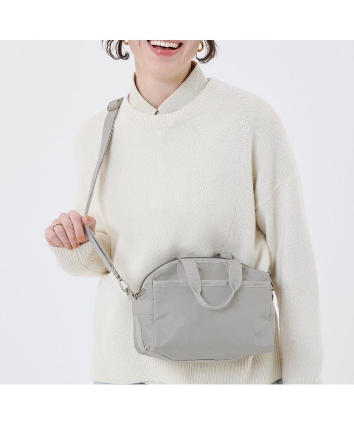 【レスポートサック/LeSportsac】のSMALL UPTOWN SATCHEL/ソフトトープC インテリア・キッズ・メンズ・レディースファッション・服の通販 founy(ファニー) https://founy.com/ ファッション Fashion レディースファッション Fashion for Women 軽量 Lightweight, Ultra Light 財布 Wallet, Purse 人気 Popular, Best Seller フォルム Silhouette, Form プリント Print, Printed Pattern ポケット Pocket, Pocket Detail おすすめ Recommended / Our Picks 旅行 Travel |ID: prp329100004798690 ipo3291000000034846452