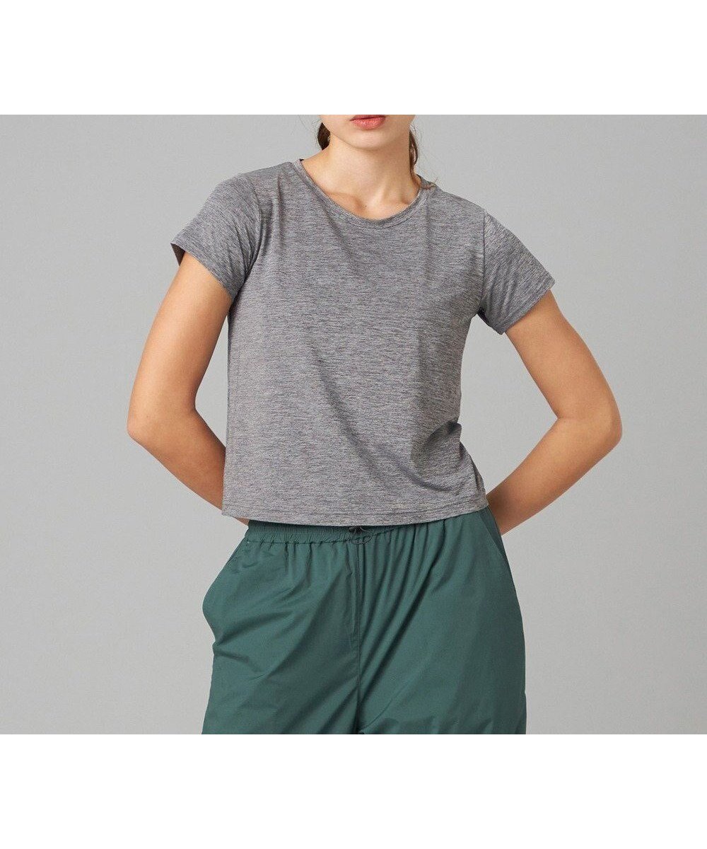 【チャコット/Chacott】のChacott BALANCE ドライストレッチリフレクターTシャツ インテリア・キッズ・メンズ・レディースファッション・服の通販 founy(ファニー) ファッション Fashion レディースファッション Fashion for Women トップス・カットソー Cut & Sew Tops シャツ・ブラウス・オフィスカジュアル Elegant Blouses & Button-Ups ロングTシャツ・Tシャツ Longline T-Shirts & Tees アウトドア Outdoor Clothing 吸水 Absorbent, Quick-Dry 軽量 Lightweight, Ultra Light スタイリッシュ Stylish, Fashionable ストレッチ Stretch, Stretchy Fabric なめらか Smooth, Silky Texture フィット Fit, Slim Fit ランニング Running, Running Wear, Activewear, Jogging グレー杢|ID: prp329100004798775 ipo3291000000034817644