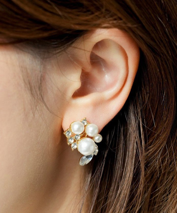 【エニィ スィス/any SiS】のパール調ジュエル イヤリング インテリア・キッズ・メンズ・レディースファッション・服の通販 founy(ファニー) https://founy.com/ ファッション Fashion レディースファッション Fashion for Women ジュエリー Jewelry ファッションリング Fashion Rings イヤリング・フープ・ドロップタイプ Hoop, Drop & Clip Earrings アクセサリー Fashion Accessories イヤリング Earrings ジュエル Jewel, Gemstone セレモニー Ceremony パール Pearl, Pearl Accent ビジュー Bijou, Jewel-like Accent モチーフ Motif, Design Theme エレガント 上品 Elegant 新作・新入荷 New Arrivals / New In 結婚式 Wedding |ID: prp329100004801451 ipo3291000000034836424