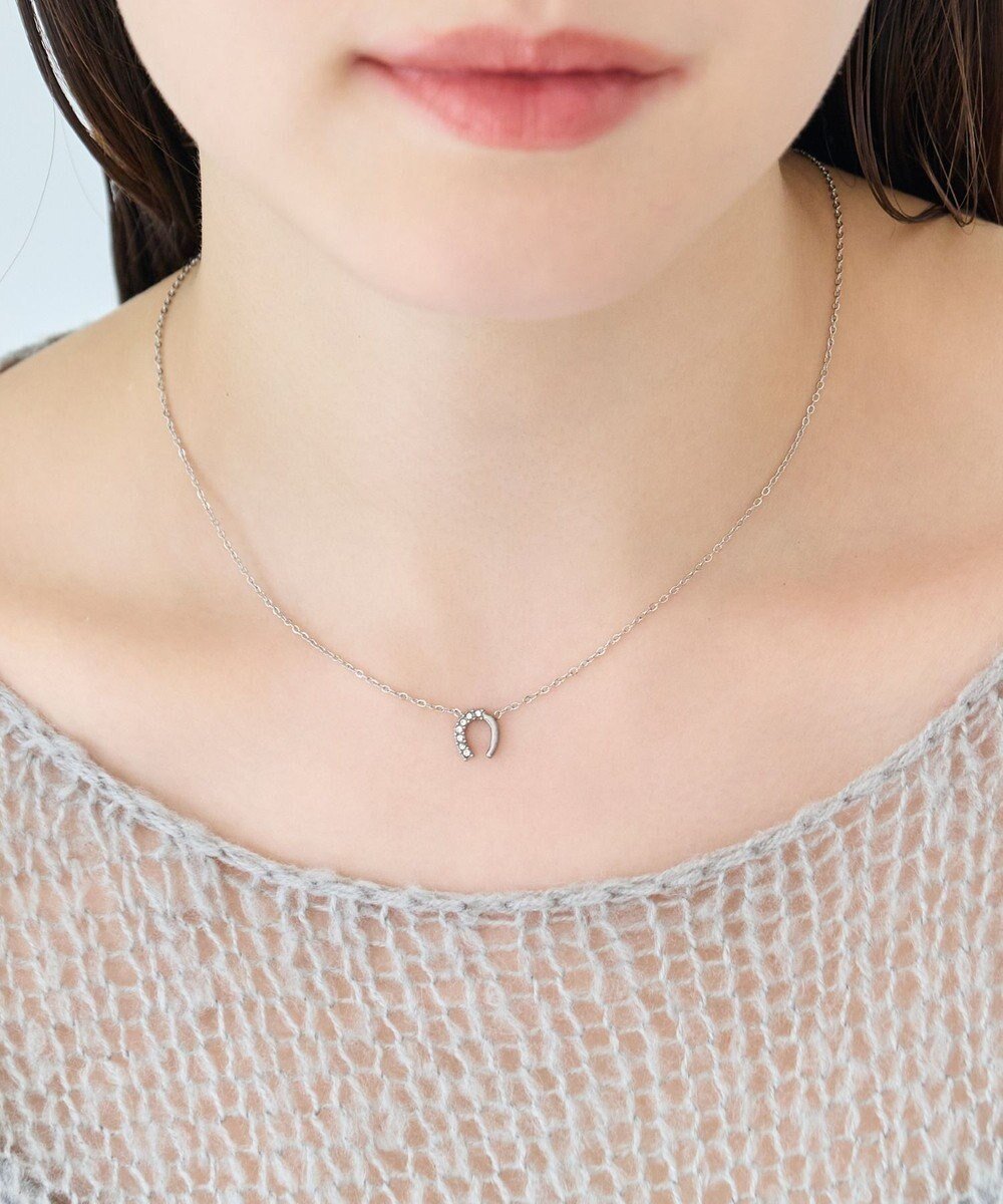 【フィービィー/phoebe】の〈金属アレルギー対応〉グロッシーミニホースシューネックレス シルバー ステンレス/馬蹄/蹄鉄/ラッキーモチーフ/ギフト/プレゼント 人気、トレンドファッション・服の通販 founy(ファニー) 　ファッション　Fashion　レディースファッション　Fashion for Women　ジュエリー　Jewelry　ネックレス　Necklaces & Pendants　おすすめ　Recommended / Our Picks　アクセサリー　Fashion Accessories　ギフト プレゼント　Gift / Present　シルバー　Silver, Metallic Silver　デコルテ　Décolleté, Neckline　ネックレス　Necklace, Pendant Necklace　モチーフ　Motif, Design Theme　 other-1|ID: prp329100004801464 ipo3291000000035698272