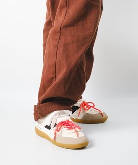 【スティーブマデン/STEVE MADDEN】 AUGUSTINE ダブルカラークラシックスニーカー人気、トレンドファッション・服の通販 founy(ファニー) ファッション Fashion レディースファッション Fashion for Women 厚底 Platform Shoes クラシック Classic, Timeless Style 今季 This Season, Current Season 軽量 Lightweight, Ultra Light シューズ Shoes, Footwear スニーカー Sneakers, Trainers モダン Modern, Contemporary レース Lace, Lace Fabric |ID:prp329100004801496