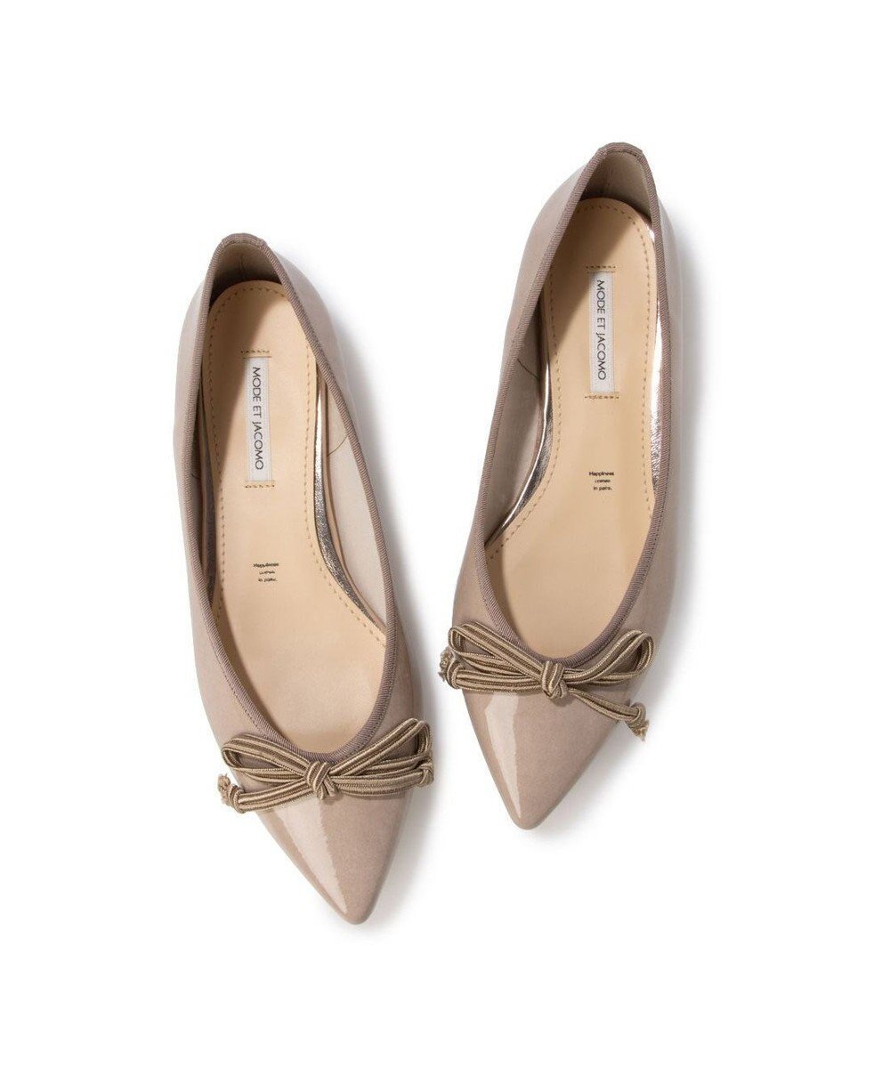 【モード エ ジャコモ/MODE ET JACOMO】のMODE ET JACOMO リボンバレエシューズ インテリア・キッズ・メンズ・レディースファッション・服の通販 founy(ファニー) ファッション Fashion レディースファッション Fashion for Women エナメル Patent Leather クール Cool, Chic シューズ Shoes, Footwear 定番 Standard, Basic Item 人気 Popular, Best Seller バレエ Ballet, Ballet Style フラット Flat, Flat Shoes ライニング Inner Lining, Inner Fabric, Lined リボン Ribbon, Bow ロング Long, Long-Length 日本製 Made In Japan エレガント 上品 Elegant ビジネス 仕事 通勤 Business / Work / Commuting ベージュエナメル|ID: prp329100004805037 ipo3291000000034864036
