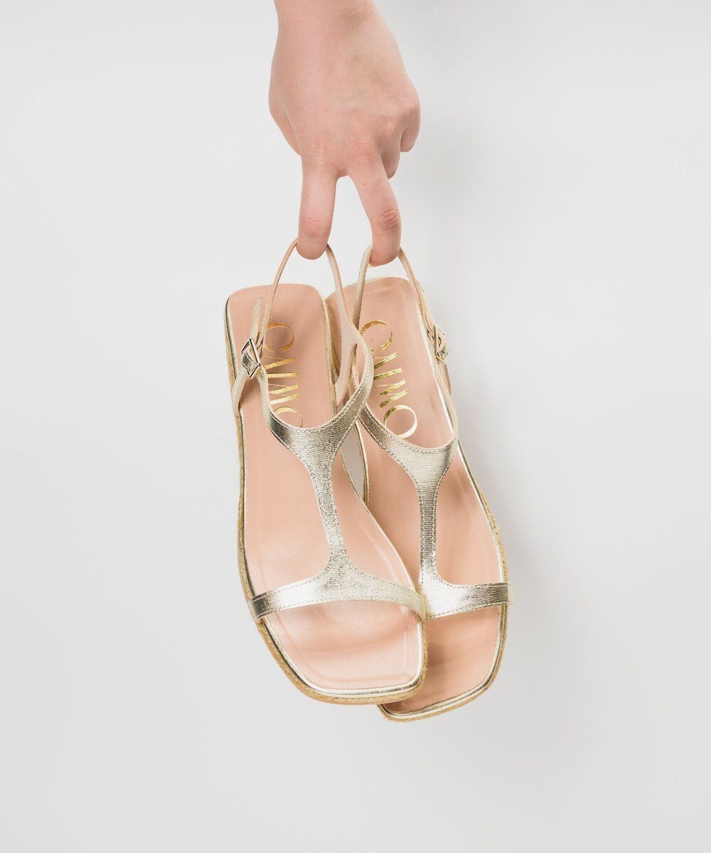 【ガイモ/gaimo】の【GAIMO/ガイモ】スクエアトゥストラップサンダル/ANDREI-US インテリア・キッズ・メンズ・レディースファッション・服の通販 founy(ファニー) 　ファッション　Fashion　レディースファッション　Fashion for Women　クール　Cool, Chic　サンダル　Sandals, Summer Shoes　シューズ　Shoes, Footwear　シルバー　Silver, Metallic Silver　ストラップサンダル　Strappy Sandals, Strap Sandals　トレンド　Trend, Trending Now　ハンド　Hand, Handmade　メタリック　Metallic, Shiny Finish　ラップ　Wrap, Wrap Design　エレガント 上品　Elegant　夏　Summer　春　Spring　S/S・春夏　SS, Spring/Summer, Warm Season　ゴールド|ID: prp329100004806281 ipo3291000000034876401