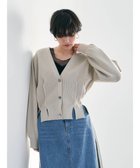 【イェッカ ヴェッカ/YECCA VECCA】のタックスリットVネックカーディガン 人気、トレンドファッション・服の通販 founy(ファニー) ファッション Fashion レディースファッション Fashion for Women トップス・カットソー Cut & Sew Tops カーディガン・羽織り Layered Style Cardigans Vネックトップス V-Neck Tops / V-Cut Neckline Shirts カーディガン Cardigan, Knitwear スリット Slit, Slit Detail ポケット Pocket, Pocket Detail エレガント 上品 Elegant 夏 Summer 春 Spring S/S・春夏 SS, Spring/Summer, Warm Season thumbnail Light Beige|ID: prp329100004806326 ipo3291000000034876643