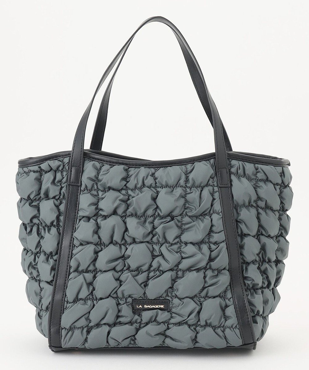 【ラ バガジェリー/LA BAGAGERIE】のポップコーンキルト2WAYトート Mサイズ インテリア・キッズ・メンズ・レディースファッション・服の通販 founy(ファニー) ファッション Fashion レディースファッション Fashion for Women バッグ Bags おすすめ Recommended / Our Picks キルティング Quilted, Quilting キルト Quilt, Quilted Fabric スマート Smart, Elegant ポケット Pocket, Pocket Detail ランダム Random, Irregular 夏 Summer 春 Spring S/S・春夏 SS, Spring/Summer, Warm Season A/W・秋冬 Autumn/Winter ビジネス 仕事 通勤 Business / Work / Commuting ダークグレー|ID: prp329100004806332 ipo3291000000034876738