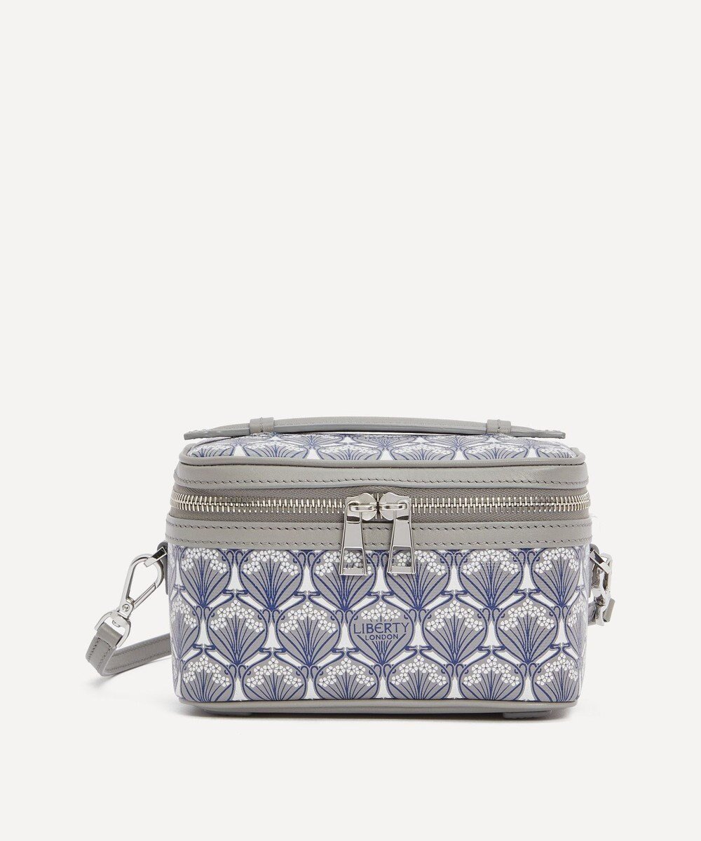 【リバティ/LIBERTY】のアイフィス スモール ストランド ヴァニティ ケース 人気、トレンドファッション・服の通販 founy(ファニー) ファッション Fashion レディースファッション Fashion for Women イタリア Italy キャンバス Canvas, Canvas Fabric コレクション Collection, Seasonal Line コーティング Coating, Coated Finish ショルダー Shoulder, Shoulder Strap プリント Print, Printed Pattern ポケット Pocket, Pocket Detail モチーフ Motif, Design Theme ラップ Wrap, Wrap Design リネン Linen, Linen Fabric 旅行 Travel other-1|ID: prp329100004806341 ipo3291000000034876877