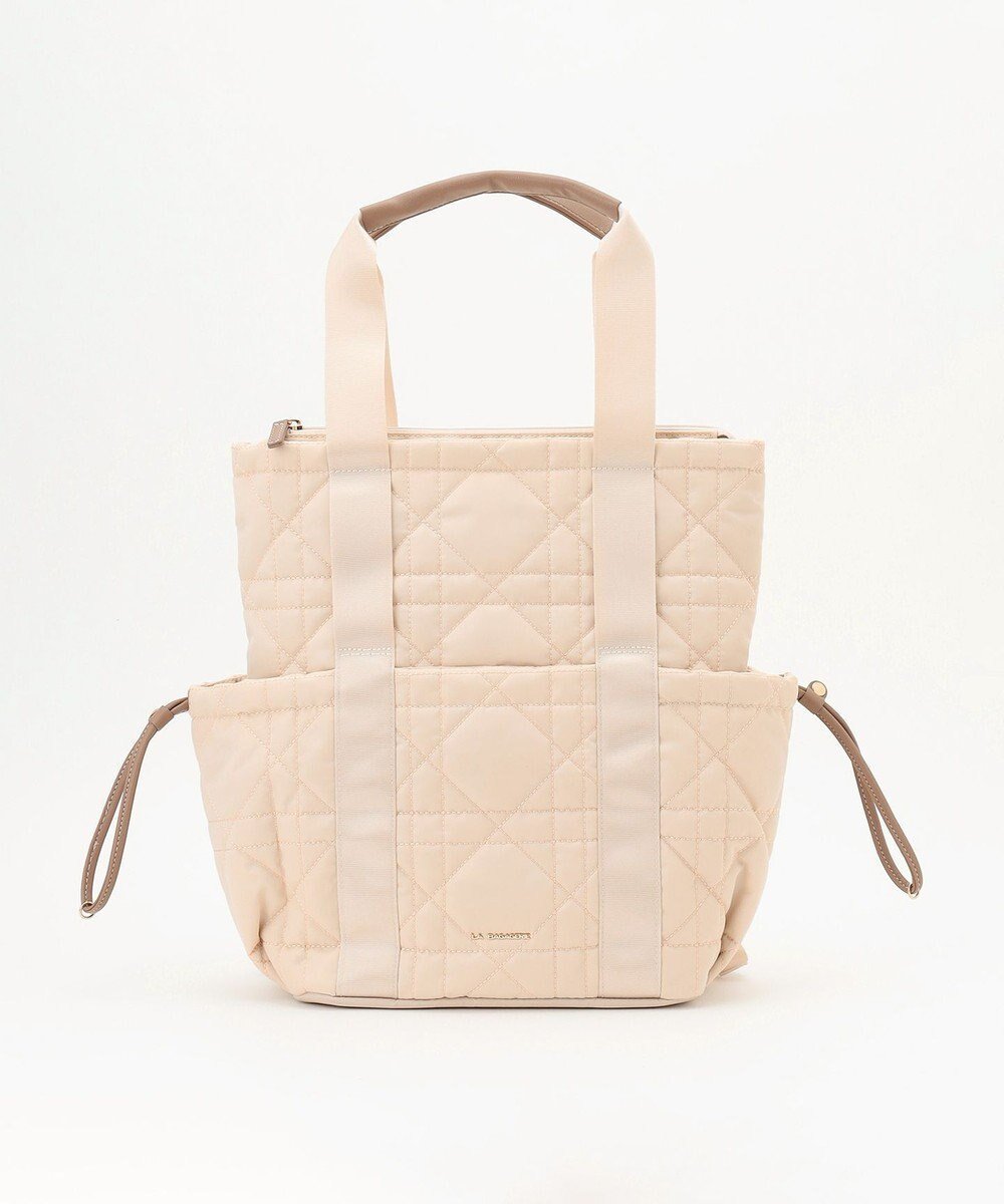 【ラ バガジェリー/LA BAGAGERIE】のグリッドキルティングリュック インテリア・キッズ・メンズ・レディースファッション・服の通販 founy(ファニー) ファッション Fashion レディースファッション Fashion for Women バッグ Bags キルティング Quilted, Quilting キルト Quilt, Quilted Fabric ショルダー Shoulder, Shoulder Strap スマート Smart, Elegant トラベル Travel, Travel Gear 人気 Popular, Best Seller ポケット Pocket, Pocket Detail マグネット Magnet, Magnetic Closure リュック Backpack, Rucksack おすすめ Recommended / Our Picks ビジネス 仕事 通勤 Business / Work / Commuting アイボリー|ID: prp329100004806355 ipo3291000000034877073