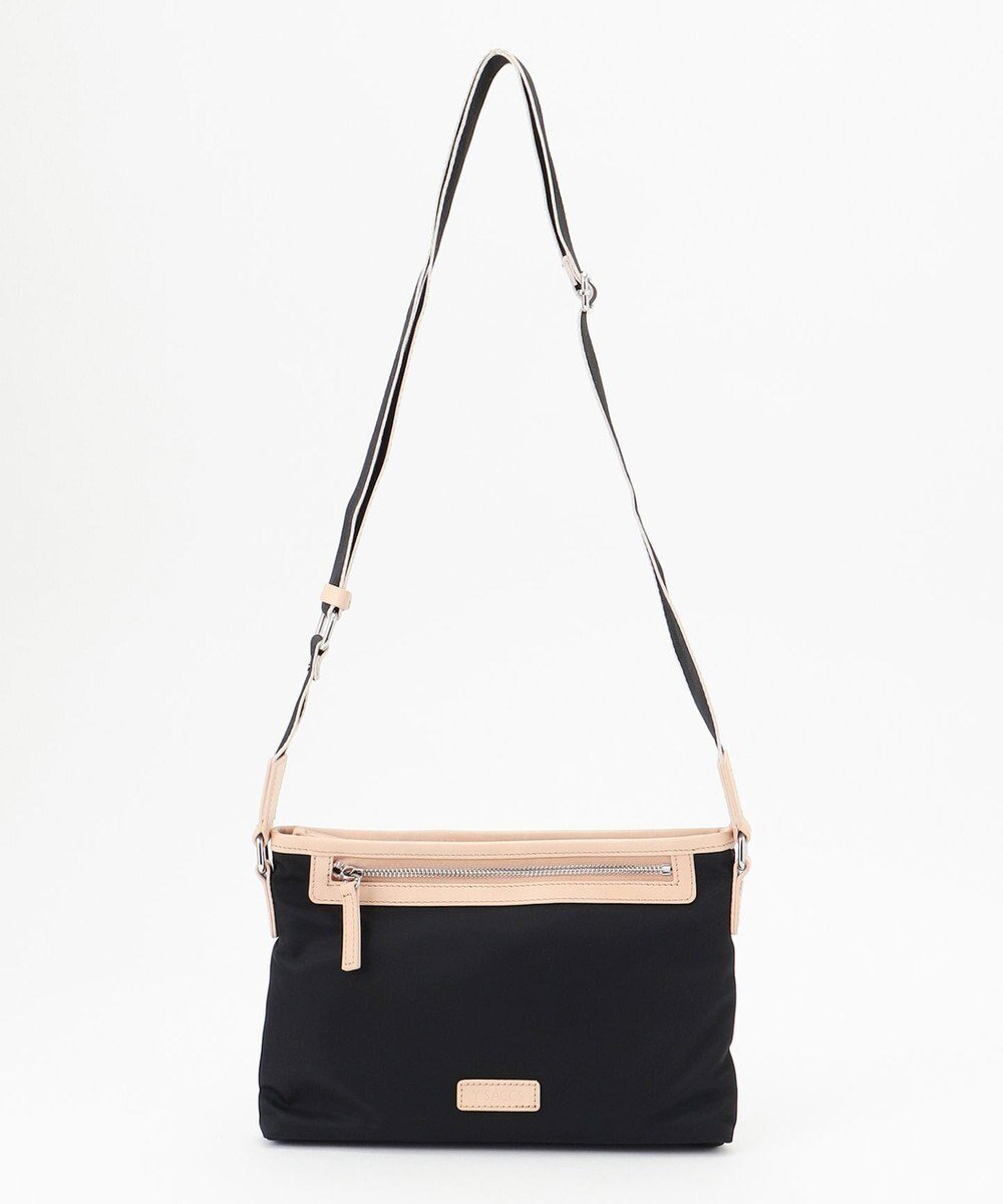 【イザック/Y'SACCS】の【LIMONTAナイロン】ストライプテープショルダー インテリア・キッズ・メンズ・レディースファッション・服の通販 founy(ファニー) ファッション Fashion レディースファッション Fashion for Women イタリア Italy ショルダー Shoulder, Shoulder Strap シンプル Simple, Minimal スタイリッシュ Stylish, Fashionable 財布 Wallet, Purse 定番 Standard, Basic Item ベーシック Basic, Essential ポケット Pocket, Pocket Detail 旅行 Travel エレガント 上品 Elegant ブラック|ID: prp329100004806407 ipo3291000000034877662