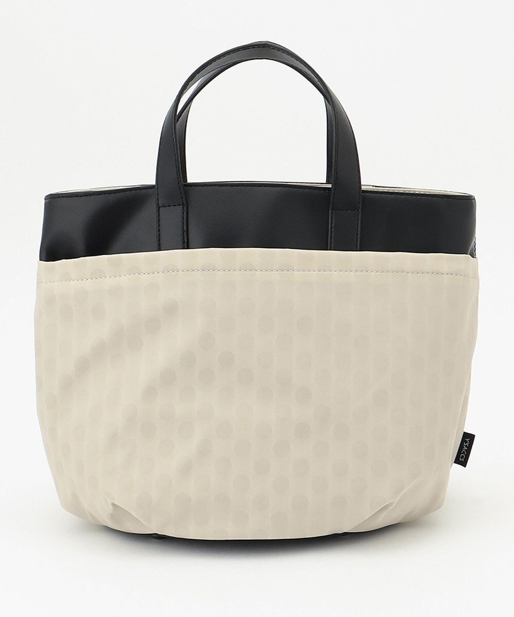 【イザック/Y'SACCS】のPolka Dots タックラウンド2WAYミドルトート インテリア・キッズ・メンズ・レディースファッション・服の通販 founy(ファニー) 　ファッション　Fashion　レディースファッション　Fashion for Women　バッグ　Bags　ジャカード／ジャガード　Jacquard, Woven Pattern　スマート　Smart, Elegant　ドット　Polka Dot, Dot Pattern　定番　Standard, Basic Item　バケツ　Bucket, Bucket Style　フォルム　Silhouette, Form　ポケット　Pocket, Pocket Detail　マグネット　Magnet, Magnetic Closure　ラウンド　Round, Round Neck　エレガント 上品　Elegant　アイボリー|ID: prp329100004807588 ipo3291000000034887332