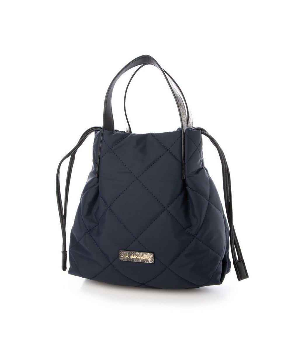 【ラ バガジェリー/LA BAGAGERIE】のドローストリング×キルト2WAYトート SSサイズ インテリア・キッズ・メンズ・レディースファッション・服の通販 founy(ファニー) 　ファッション　Fashion　レディースファッション　Fashion for Women　バッグ　Bags　キルティング　Quilted, Quilting　キルト　Quilt, Quilted Fabric　スマート　Smart, Elegant　タフタ　Taffeta, Structured Fabric　トレンド　Trend, Trending Now　ドローストリング　Drawstring, Pull Cord　パイソン　Python, Snakeskin Pattern　フェイクレザー　Faux Leather, PU Leather　ポケット　Pocket, Pocket Detail　マグネット　Magnet, Magnetic Closure　人気　Popular, Best Seller　軽量　Lightweight, Ultra Light　ネイビー|ID: prp329100004807610 ipo3291000000034887453