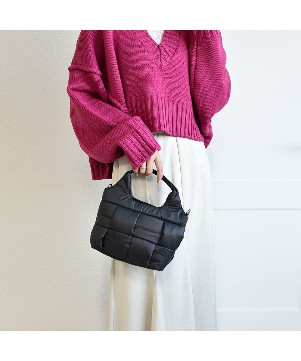 【イザック/Y'SACCS】のボンディングメッシュ 2WAYミニトート 人気、トレンドファッション・服の通販 founy(ファニー) 　ファッション　Fashion　レディースファッション　Fashion for Women　バッグ　Bags　スマート　Smart, Elegant　タフタ　Taffeta, Structured Fabric　トレンド　Trend, Trending Now　ボンディング　Bonding, Bonded Fabric　ポケット　Pocket, Pocket Detail　メッシュ　Mesh, Net Fabric　エレガント 上品　Elegant　軽量　Lightweight, Ultra Light　 other-1|ID: prp329100004807611 ipo3291000000034887460