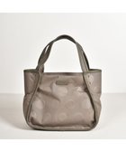 【イザック/Y'SACCS】のヒートエンボス ポルカドットトート Sサイズ 人気、トレンドファッション・服の通販 founy(ファニー) ファッション Fashion レディースファッション Fashion for Women バッグ Bags ドット Polka Dot, Dot Pattern フォルム Silhouette, Form ポケット Pocket, Pocket Detail 定番 Standard, Basic Item 軽量 Lightweight, Ultra Light thumbnail グレージュ|ID: prp329100004807629 ipo3291000000034887606