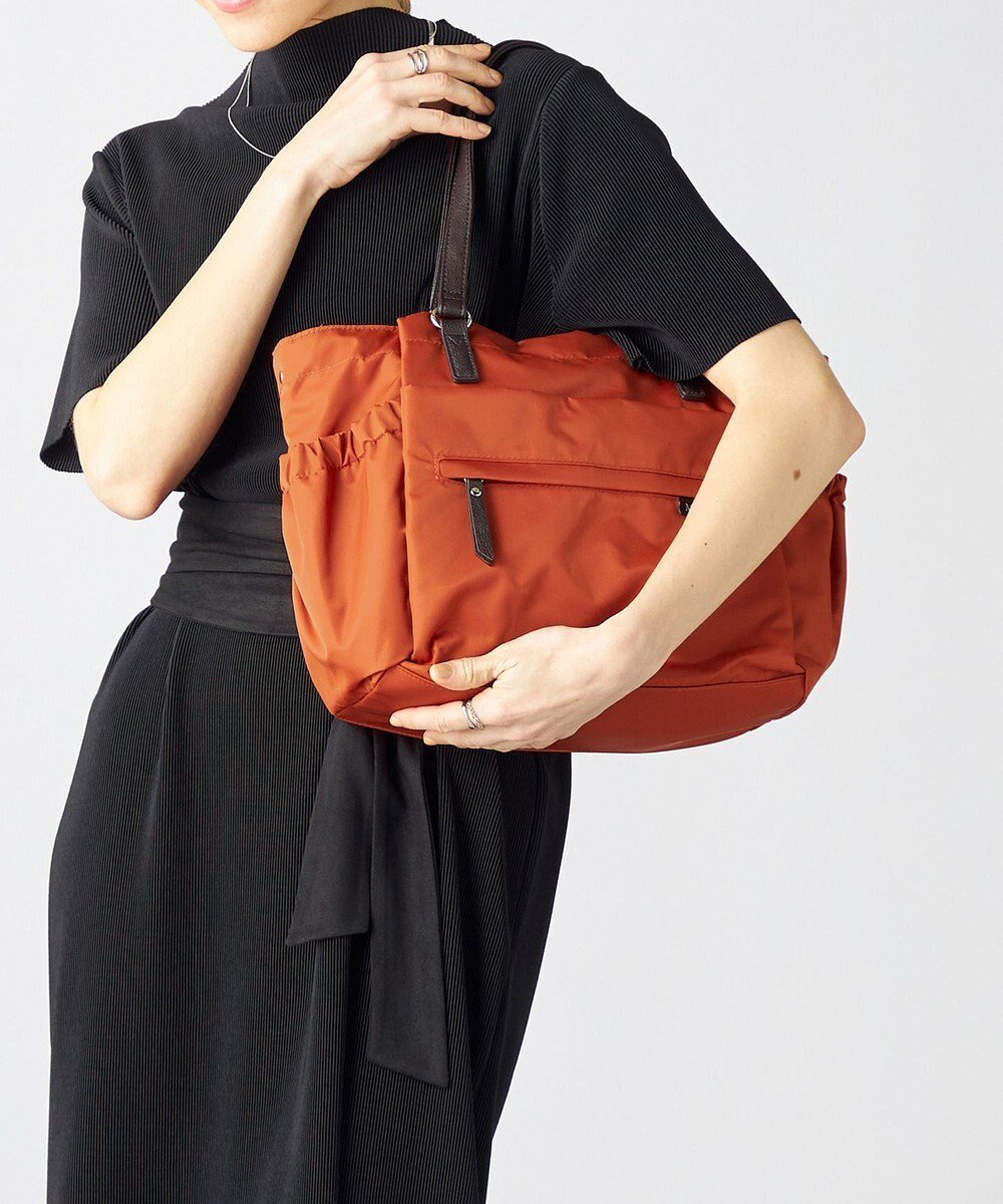 【ラ バガジェリー/LA BAGAGERIE】の【MONICA】ポーチ付き3WAYトートバッグ 人気、トレンドファッション・服の通販 founy(ファニー) ファッション Fashion レディースファッション Fashion for Women バッグ Bags ポーチ&ミニバッグ Pouches & Mini Bags シンプル Simple, Minimal スマート Smart, Elegant ポケット Pocket, Pocket Detail ポーチ Pouch, Small Case マグネット Magnet, Magnetic Closure 旅行 Travel ビジネス 仕事 通勤 Business / Work / Commuting other-1|ID: prp329100004807762 ipo3291000000034888534