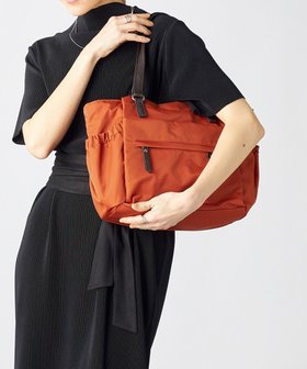 【ラ バガジェリー/LA BAGAGERIE】の【MONICA】ポーチ付き3WAYトートバッグ 人気、トレンドファッション・服の通販 founy(ファニー) ファッション Fashion レディースファッション Fashion for Women バッグ Bags ポーチ&ミニバッグ Pouches & Mini Bags シンプル Simple, Minimal スマート Smart, Elegant ポケット Pocket, Pocket Detail ポーチ Pouch, Small Case マグネット Magnet, Magnetic Closure 旅行 Travel ビジネス 仕事 通勤 Business / Work / Commuting |ID:prp329100004807762