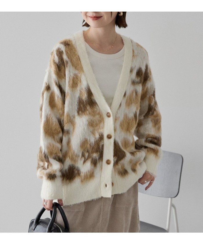 【アメリカンホリック/AMERICAN HOLIC】のニュアンス柄ニットカーディガン インテリア・キッズ・メンズ・レディースファッション・服の通販 founy(ファニー) https://founy.com/ ファッション Fashion レディースファッション Fashion for Women トップス・カットソー Cut & Sew Tops ニット Knit Tops & Sweaters カーディガン・羽織り Layered Style Cardigans アメリカン American Style インナー Innerwear カーディガン Cardigan, Knitwear シンプル Simple, Minimal スタイリッシュ Stylish, Fashionable ポケット Pocket, Pocket Detail リラックス Relax, Relaxed Fit A/W・秋冬 Autumn/Winter おすすめ Recommended / Our Picks |ID: prp329100004807781 ipo3291000000034888616