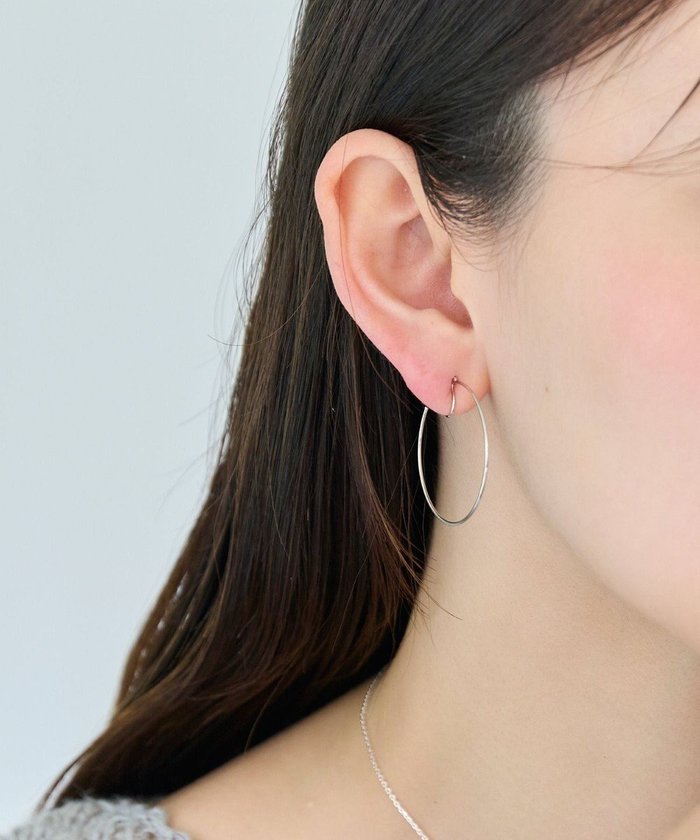 【フィービィー/phoebe】の〈痛くないシリーズ〉ファセットスリムフープライトフィットイヤリング シルバー インテリア・キッズ・メンズ・レディースファッション・服の通販 founy(ファニー) https://founy.com/ ファッション Fashion レディースファッション Fashion for Women ジュエリー Jewelry ファッションリング Fashion Rings イヤリング・フープ・ドロップタイプ Hoop, Drop & Clip Earrings アクセサリー Fashion Accessories イヤリング Earrings シルバー Silver, Metallic Silver フォルム Silhouette, Form フープ Hoop, Hoop Earrings モチーフ Motif, Design Theme 軽量 Lightweight, Ultra Light |ID: prp329100004807796 ipo3291000000034888650