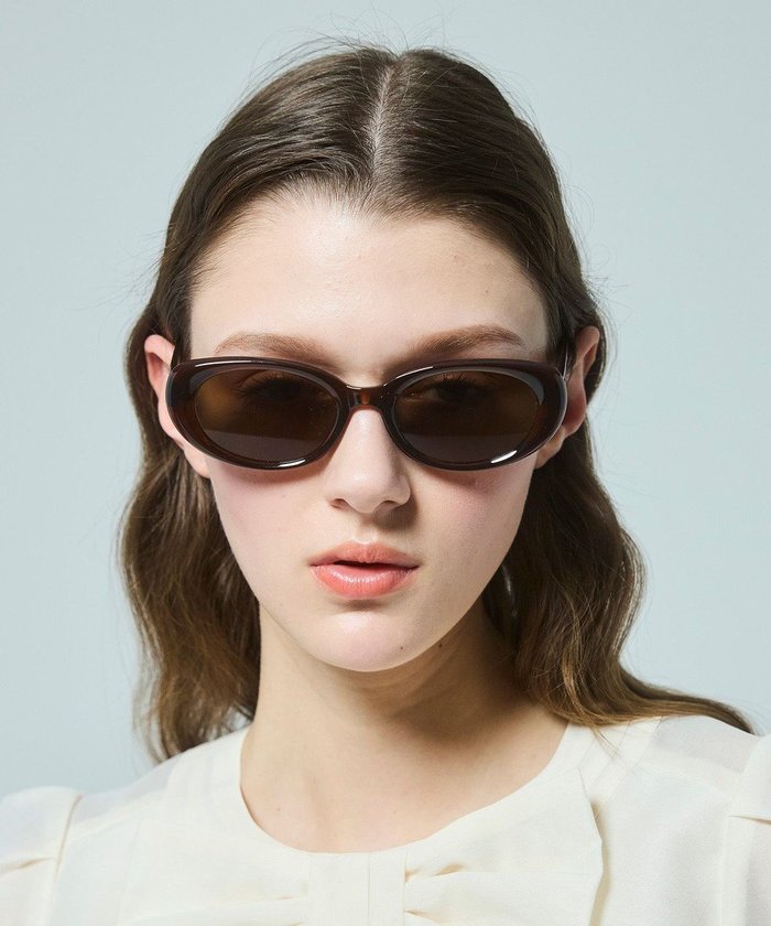 【トッカ/TOCCA】の【UVカット・ドレス生地製のソフトケース付き】 BIT CHIC SUNGLASSES カラーレンズサングラス インテリア・キッズ・メンズ・レディースファッション・服の通販 founy(ファニー) https://founy.com/ ファッション Fashion レディースファッション Fashion for Women ワンピース Dresses フォーマル・パーティードレス・結婚式用ドレス Elegant & Casual Dresses サングラス&メガネ Sunglasses & Eyewear エレガント 上品 Elegant オーバル Oval Design サングラス Sunglasses, Shades トレンド Trend, Trending Now ドレス Dress, One-Piece フレーム Frame, Outline A/W・秋冬 Autumn/Winter S/S・春夏 SS, Spring/Summer, Warm Season 夏 Summer 2026年 2026 |ID: prp329100004807818 ipo3291000000035573377