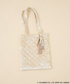 【グリーンパークス/Green Parks】のチャーム付きベロアバック 人気、トレンドファッション・服の通販 founy(ファニー) ファッション Fashion レディースファッション Fashion for Women トップス・カットソー Cut & Sew Tops ベロアトップス Velour Tops / Velvet-Look Items バッグ Bags おすすめ Recommended / Our Picks キルティング Quilted, Quilting シンプル Simple, Minimal スクエア Square, Square Shape チャーム Charm, Pendant トレンド Trend, Trending Now フラット Flat, Flat Shoes ベロア Velour, Soft Velvet リボン Ribbon, Bow thumbnail Ecru|ID: prp329100004808795 ipo3291000000034898195