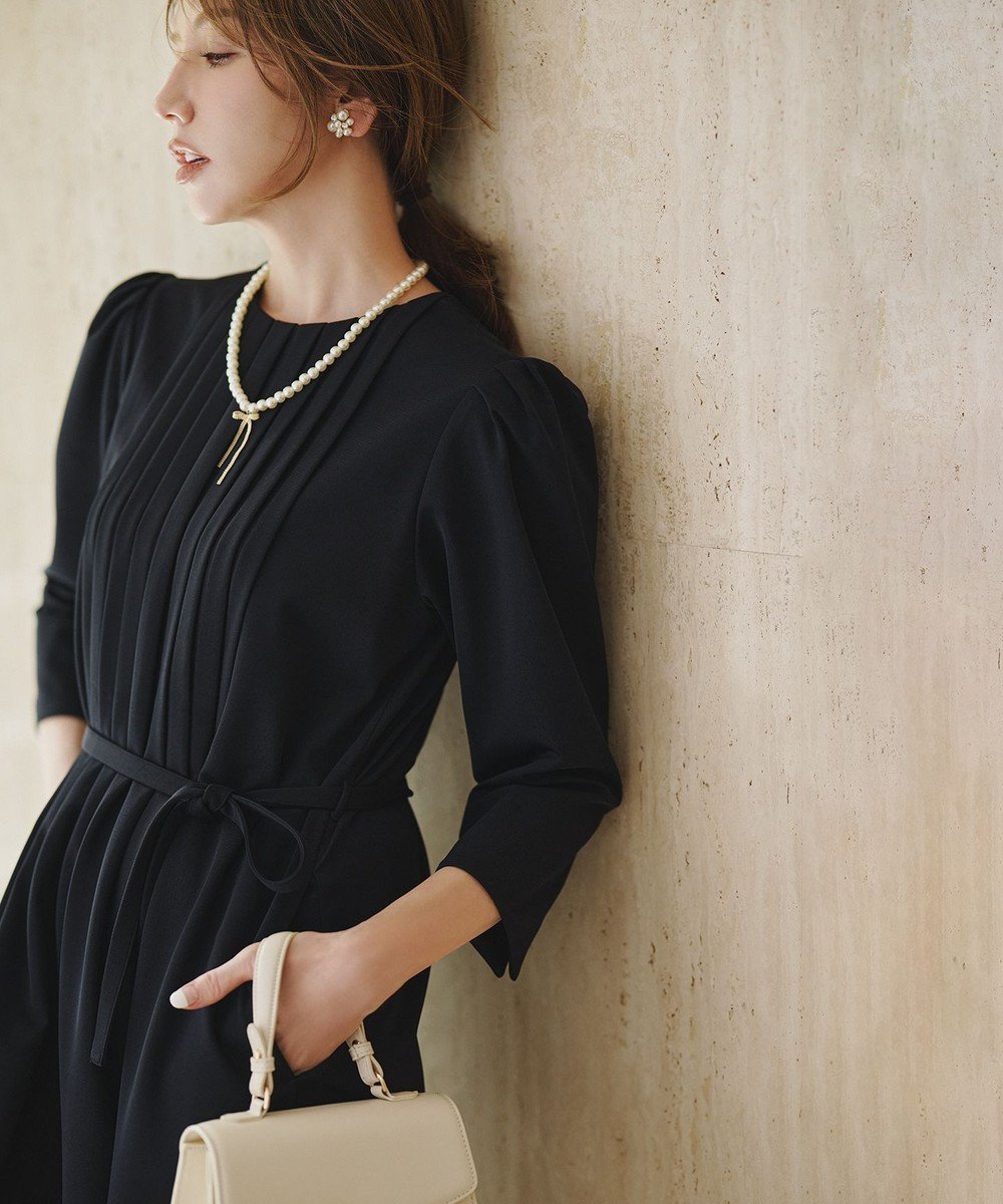 【組曲/KUMIKYOKU】のセンターリボンイミテーションパール ネックレス 人気、トレンドファッション・服の通販 founy(ファニー) 　ファッション　Fashion　レディースファッション　Fashion for Women　ジュエリー　Jewelry　ネックレス　Necklaces & Pendants　アクセサリー　Fashion Accessories　ショート　Short, Short Length　シンプル　Simple, Minimal　センター　Center, Center Line　ネックレス　Necklace, Pendant Necklace　パール　Pearl, Pearl Accent　フォーマル　Formal, Dressy　メタル　Metal, Metal Parts　モチーフ　Motif, Design Theme　リボン　Ribbon, Bow　エレガント 上品　Elegant　 other-1|ID: prp329100004811082 ipo3291000000035699095