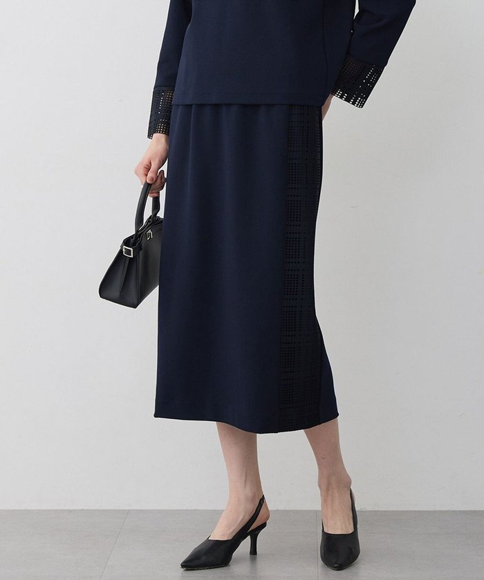 【アイシービー/iCB】の【先行予約】 レースコンビジャージー ナロースカート インテリア・キッズ・メンズ・レディースファッション・服の通販 founy(ファニー) https://founy.com/ ファッション Fashion レディースファッション Fashion for Women スカート Skirts 春 Spring カットソー Cut and Sewn Top ジョーゼット Georgette, Semi-Sheer Fabric ストレッチ Stretch, Stretchy Fabric ストレート Straight, Straight Cut セットアップ Set-Up, Coordinated Outfit レース Lace, Lace Fabric S/S・春夏 SS, Spring/Summer, Warm Season 夏 Summer エレガント 上品 Elegant 2026年 2026 |ID: prp329100004811089 ipo3291000000034921777