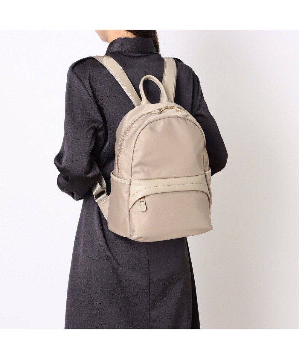 【アンビリオン/UNBILLION】のカシュカシュ cachecache / メタルファスナーナイロンリュック インテリア・キッズ・メンズ・レディースファッション・服の通販 founy(ファニー) 　ファッション　Fashion　レディースファッション　Fashion for Women　バッグ　Bags　カラフル　Colorful Design　軽量　Lightweight, Ultra Light　シンプル　Simple, Minimal　デイパック　Daypack, Casual Backpack　ハンド　Hand, Handmade　バランス　Balance, Style Balance　ポケット　Pocket, Pocket Detail　ミックス　Mix, Mixed Style　モチーフ　Motif, Design Theme　リュック　Backpack, Rucksack　再入荷　Restock / Back in Stock　旅行　Travel　ビジネス 仕事 通勤　Business / Work / Commuting　オーク|ID: prp329100004811090 ipo3291000000034921782