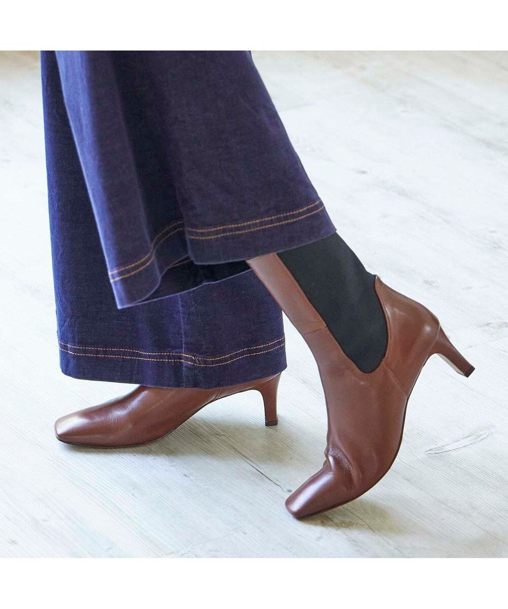 【モード エ ジャコモ/MODE ET JACOMO】のMODE ET JACOMO スクエアトゥサイドゴアブーツ インテリア・キッズ・メンズ・レディースファッション・服の通販 founy(ファニー) 　ファッション　Fashion　レディースファッション　Fashion for Women　クール　Cool, Chic　シューズ　Shoes, Footwear　ショート　Short, Short Length　トレンド　Trend, Trending Now　バランス　Balance, Style Balance　フェミニン　Feminine, Girly　フォルム　Silhouette, Form　ミドル　Middle Length, Mid Height　日本製　Made In Japan　A/W・秋冬　Autumn/Winter　ブラウン|ID: prp329100004811110 ipo3291000000034921847