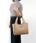 【クレイサス/CLATHAS】のダズル トートバッグ(大) 人気、トレンドファッション・服の通販 founy(ファニー) ファッション Fashion レディースファッション Fashion for Women バッグ Bags シンプル Simple, Minimal ポケット Pocket, Pocket Detail 人気 Popular, Best Seller A/W・秋冬 Autumn/Winter 財布 Wallet, Purse thumbnail トープ|ID: prp329100004812903 ipo3291000000034941129