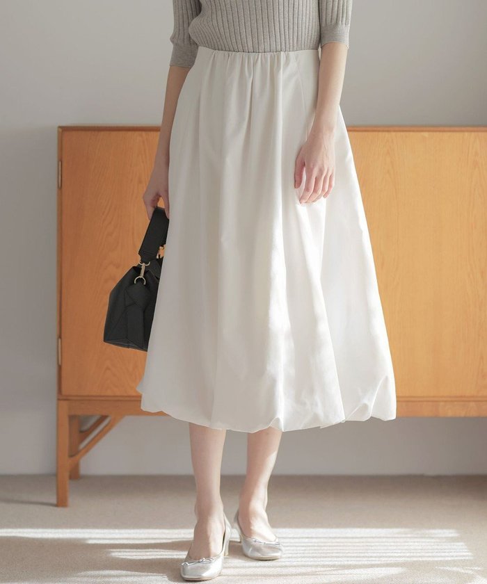 【組曲/KUMIKYOKU】のソフトクロスバルーン スカート インテリア・キッズ・メンズ・レディースファッション・服の通販 founy(ファニー) https://founy.com/ ファッション Fashion レディースファッション Fashion for Women スカート Skirts 春 Spring ギャザー Gathered, Ruffled シンプル Simple, Minimal センター Center, Center Line トレンド Trend, Trending Now バルーン Balloon, Balloon Silhouette フラット Flat, Flat Shoes ワンポイント One Point, Statement Accent S/S・春夏 SS, Spring/Summer, Warm Season 夏 Summer |ID: prp329100004814810 ipo3291000000035147676