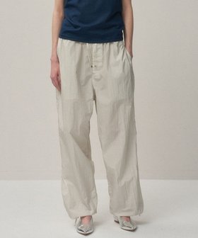 【エイトン/ATON】 HAND DYED NYLON ユーティリティーパンツ - UNISEX人気、トレンドファッション・服の通販 founy(ファニー) ファッション Fashion レディースファッション Fashion for Women パンツ Pants & Trousers ユニセックス Unisex, Genderless スピンドル Spindle, Drawcord フレンチ French, French Style ミリタリー Military, Army Style 夏 Summer 春 Spring S/S・春夏 SS, Spring/Summer, Warm Season |ID:prp329100004814811
