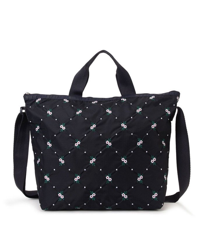 【レスポートサック/LeSportsac】のDELUXE EASY CARRY TOTE/フローラルラティスEMB インテリア・キッズ・メンズ・レディースファッション・服の通販 founy(ファニー) https://founy.com/ ファッション Fashion レディースファッション Fashion for Women バッグ Bags クラシック Classic, Timeless Style ダイヤモンド Diamond, Brilliant Cut フラワー Flower, Floral ポケット Pocket, Pocket Detail モチーフ Motif, Design Theme エレガント 上品 Elegant ビジネス 仕事 通勤 Business / Work / Commuting |ID: prp329100004814858 ipo3291000000034971328