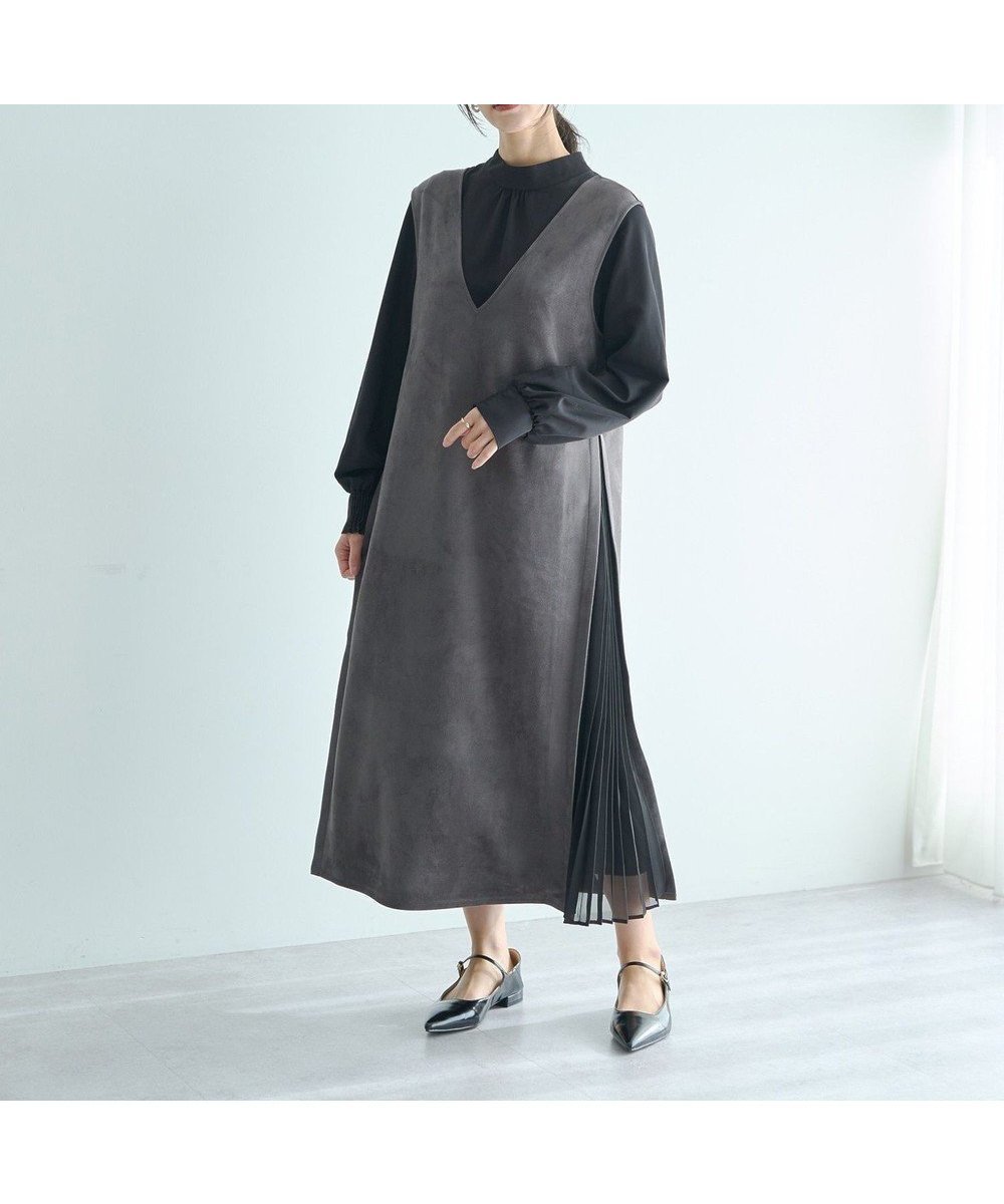 【イェッカ ヴェッカ/YECCA VECCA】の【2点SET】ブラウスセットプリーツMIXジャンスカ インテリア・キッズ・メンズ・レディースファッション・服の通販 founy(ファニー) 　ファッション　Fashion　レディースファッション　Fashion for Women　スカート　Skirts　ギャザー　Gathered, Ruffled　クール　Cool, Chic　シャーリング　Shirring, Ruched　フェミニン　Feminine, Girly　プリーツ　Pleats, Pleated　ポケット　Pocket, Pocket Detail　A/W・秋冬　Autumn/Winter　エレガント 上品　Elegant　ビジネス 仕事 通勤　Business / Work / Commuting　Charcoal Gray|ID: prp329100004814870 ipo3291000000035409124